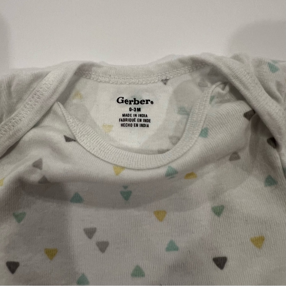 Lot of (7) Baby Boy’s One Piece/Top/Shorts 0-3 Months Multiple Brands - Picture 13 of 14
